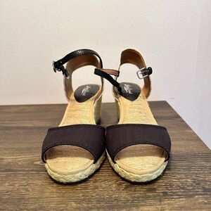 Lucky Brand Women's Kyndra Demi Platform Wedge Sandals Size 9 New